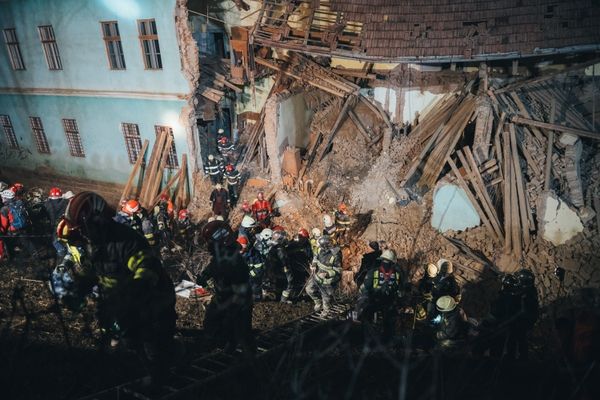 Összeomlott a Tamási Áron Gimnázium bentlakásának egy része - FRISSÍTVE