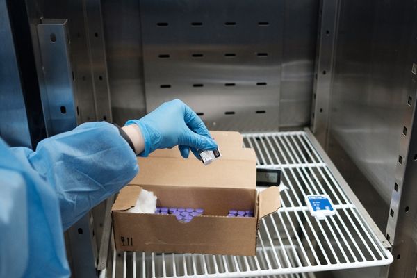 Ekkor kezdődhet el a harmadik vakcinadózis beadása