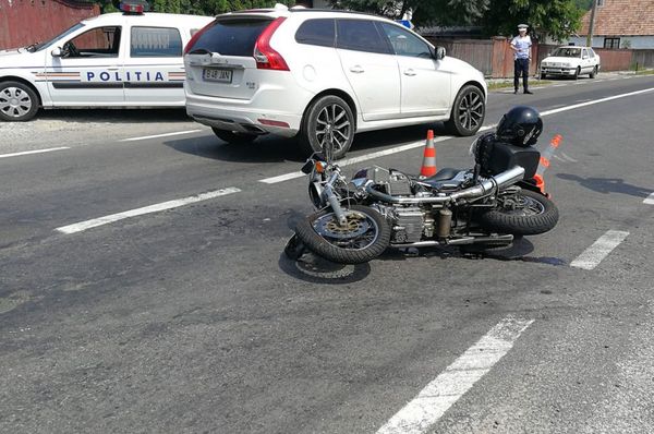 Elütöttek egy motorost