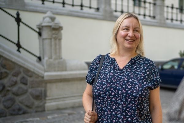 Farkas Wellmann Éva: Egy várost úgy lehet megismerni, ha belélegzed