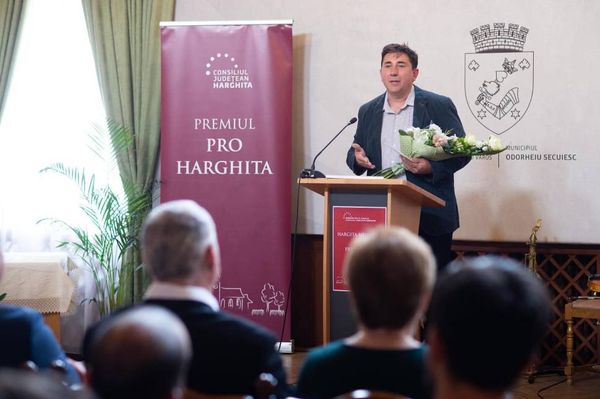 Fazakas Szabolcs nyerte idén a Hargita megyéért díjat