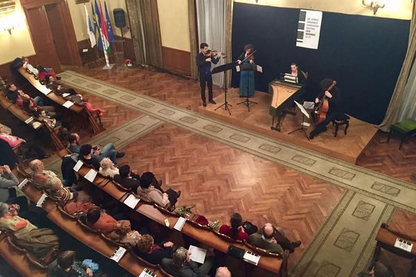 Kolozsvári együttes koncertjét hallhatod pénteken