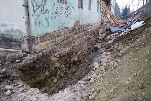 Beomlott bentlakás: a kivitelező letartóztatását kéri az ügyészség