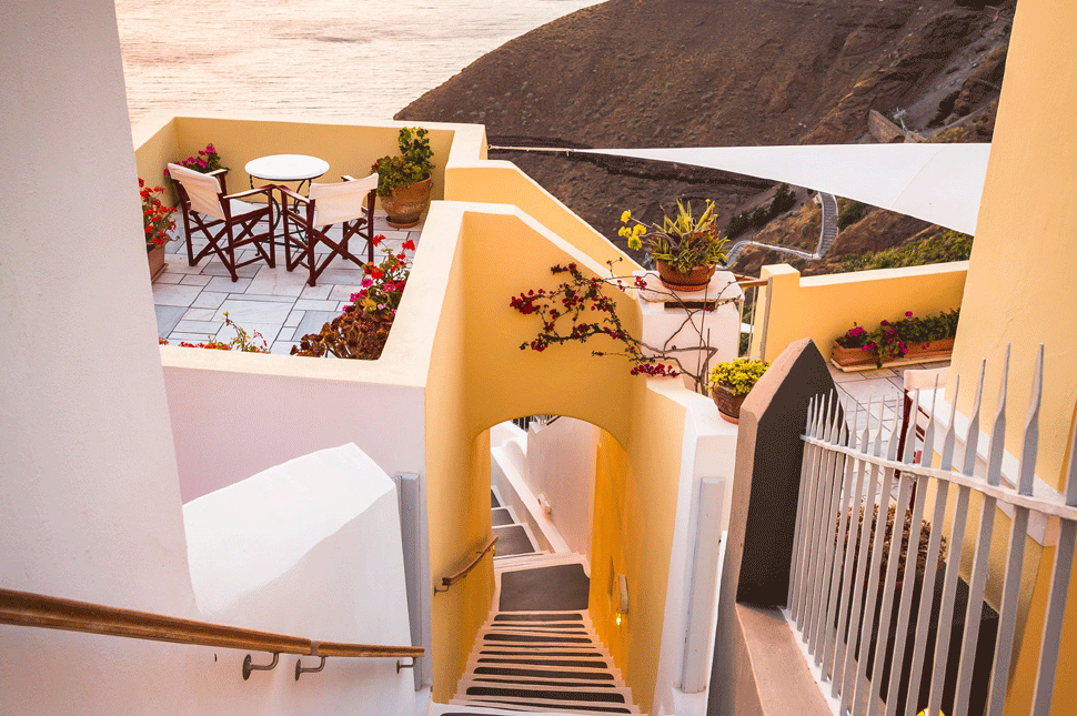 Görögország is besárgult