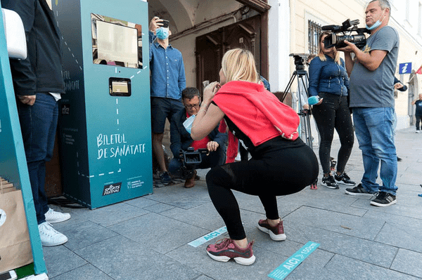 20 guggolásért kapsz egy ingyen buszjegyet