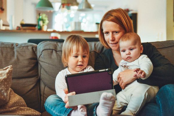 Több idő a gyerekkel, és a számlák miatt se kell aggódni