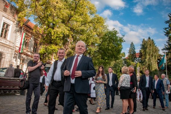 Lesz, lesz, lesz, csak azért is lesz