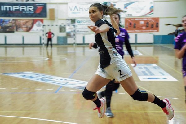 Könnyed győzelemmel búcsúztatták az idényt a lányok