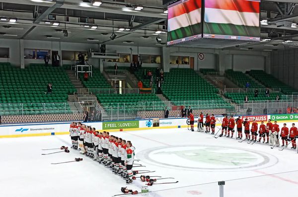 Székely gólokkal indult a hoki vébé