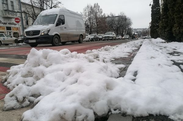 A hószolgálathoz fordulnál?