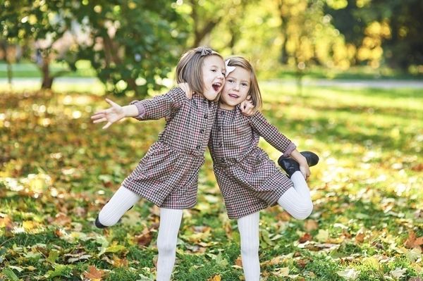 Több gyermeknevelési támogatást kapnak az ikrek