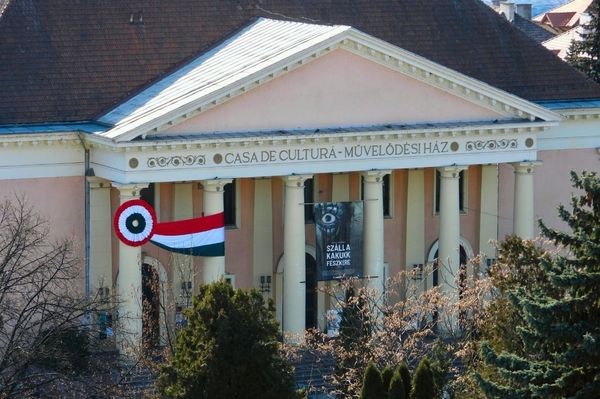 Erre varrjon gombot a prefektus