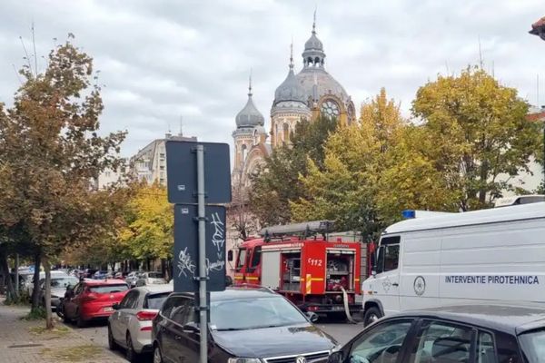 Vaklárma volt a marosvásárhelyi zsinagógánál