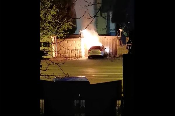 Öngyilkos merénylet a bukaresti orosz nagykövetségnél