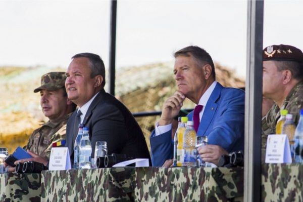 Kormányválság: visszavonulót fújt a hadvezér