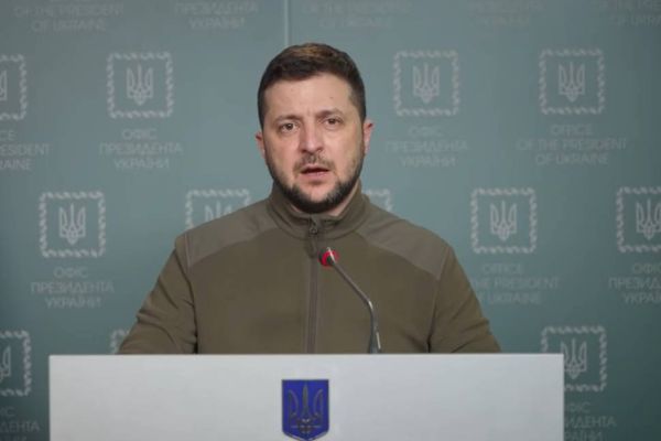 A román parlamentben is felszólalna az ukrán elnök