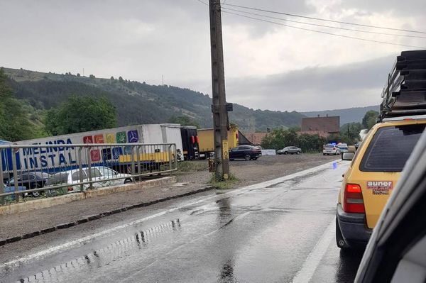 Balesettel indult a szerda