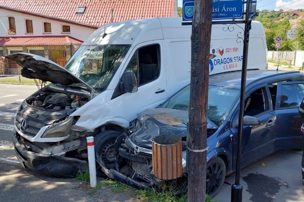 Két baleset történt kedden szinte egyidőben