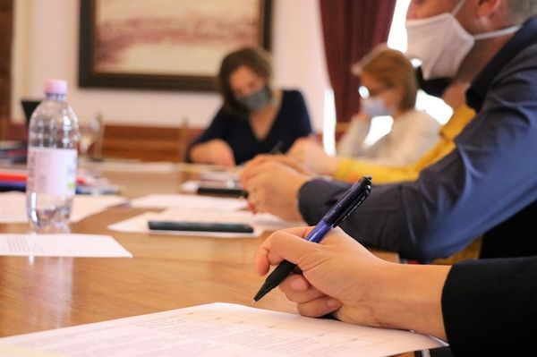 Így értékelték a 2021-es év helyi pályázatait