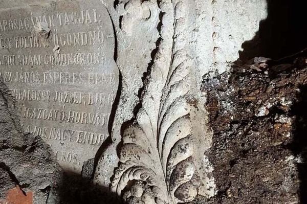 Időkapszula került elő 1908-ból