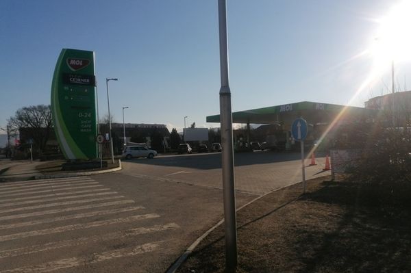 Na, mi a helyzet a benzin árával?