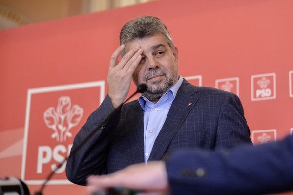 Bizalmatlansági indítványt nyújtottak be a kormány ellen