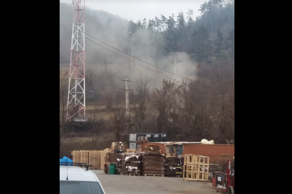 80 személyt evakuálni kellett az Infopresstől