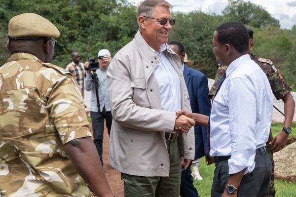 Kenyában van Iohannis