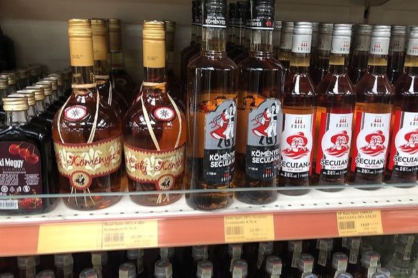 Már délelőtt megivott egy pohárkával