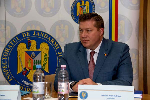 Nem tartja magát hibásnak a prefektus