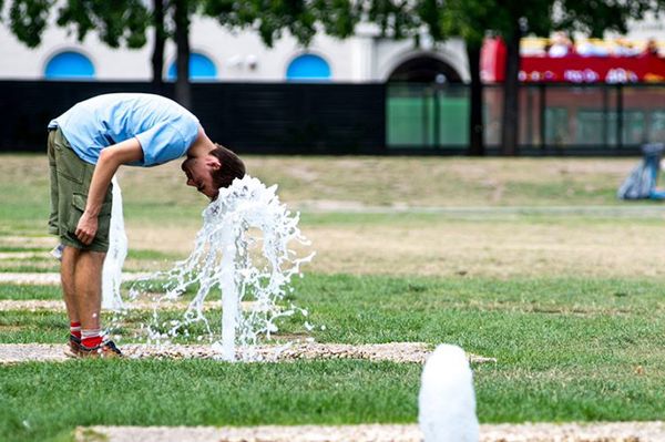 Lesz meleg is, eső is