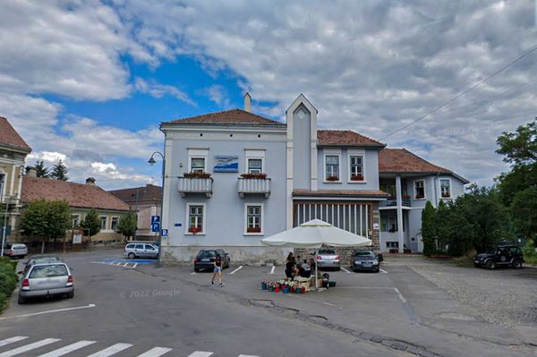 Ne készülj a könyvtárba, zárva van