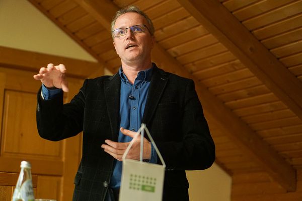 Lehullott a lepel az RDE titkairól