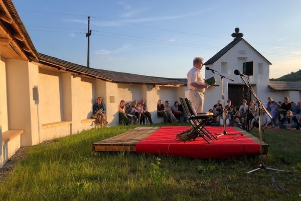 Juj, de művelt nép vagyunk!