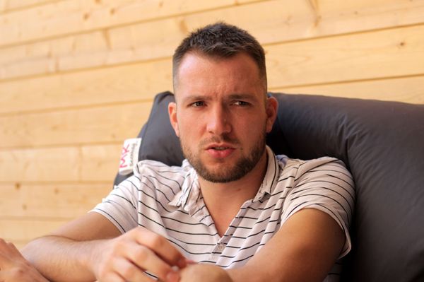 Történeteken jár az agyam, izgalmas sztorikon