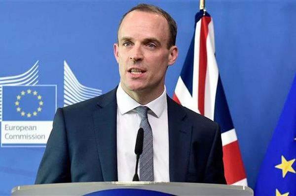 Lemondott a Brexit-miniszter