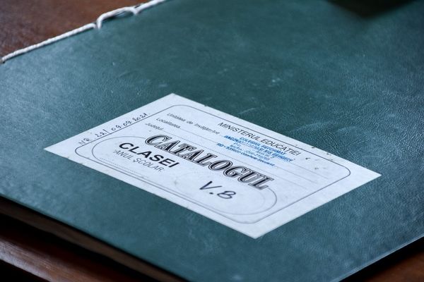 Az oktatási intézmények versenyvizsgát hirdethetnek az üres állásokra