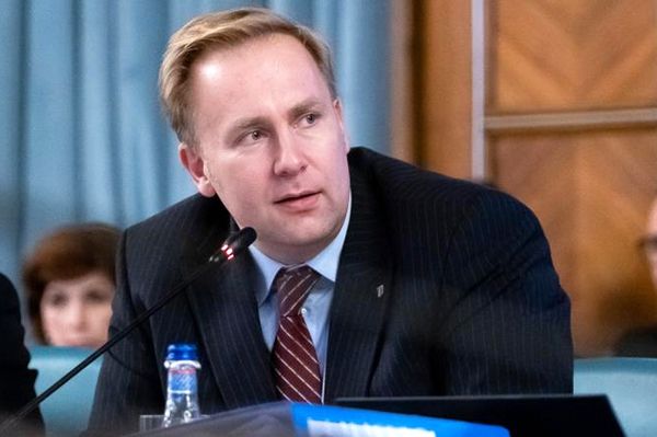 Minden bukarestit tesztelnének