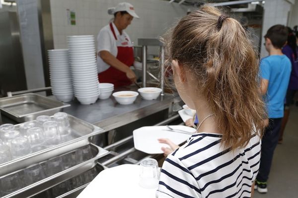 Két udvarhelyi iskolába is juthat meleg ebéd