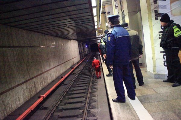 Elütötte a bukaresti metró