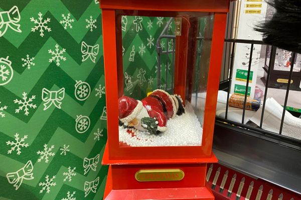 Bréking: kikészült a Mikulás!