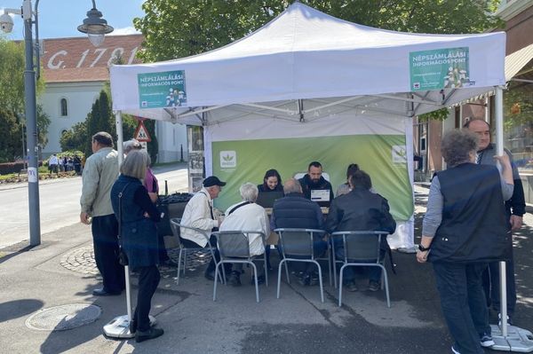 Később kopogtat ajtódon a népszámláló-biztos
