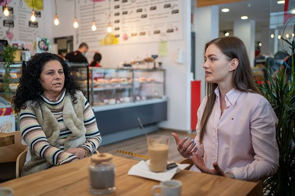 Üzletben is van barátság