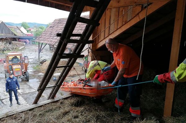 A padláson próbált véget vetni életének