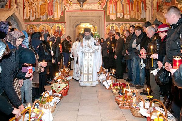 Enged az állam a kijárási szigorból az ortodoxoknak