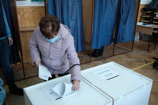 Részleges eredmények: 7,5 százalékon az RMDSZ, elhúzott a PSD