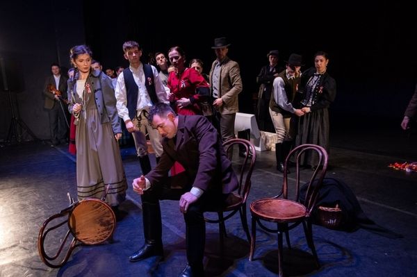 Megnézheted, mint táncolják el Petőfit