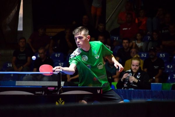 Négyszeres világbajnokkal érkezik az asztalitenisz Európa Kupa