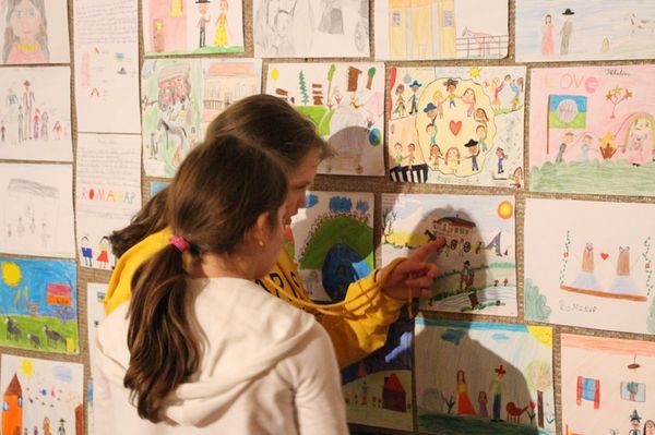 Hallasd a hangod magadért és azokért, akiknek nincs esélyük rá