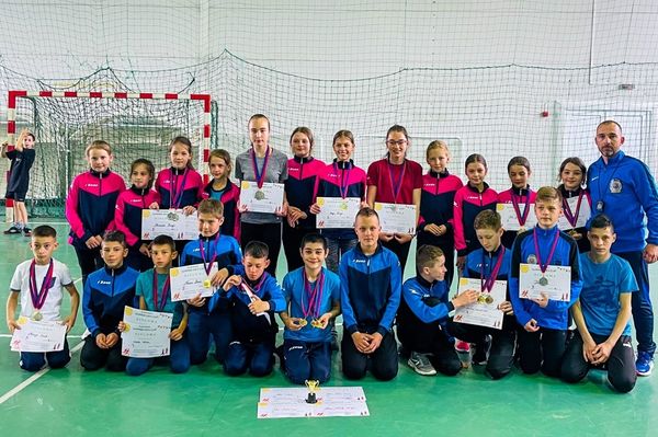 A megyék közti versenyen brillíroztak az ISK ifjú atlétái